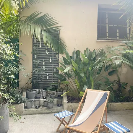 Daire With Private Garden In Center *